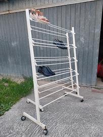 Carrelli espositori