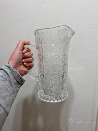 Caraffa in vetro