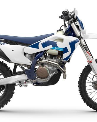 Husqvarna FE 450 2026 nazionale nuova