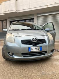 Toyota Yaris 1.4 d 5 porte