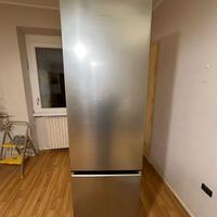frigorifero Samsung RB38T603CS9
