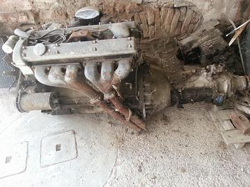Jaguar 3.4 S: Motore cambio meccanico con OD