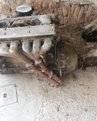Jaguar 3.4 S: Motore cambio meccanico con OD