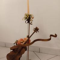 Violino anticato con porta candela