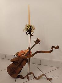 Violino anticato con porta candela