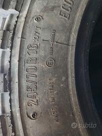 gomme Mitsubishi l200 245 70 16