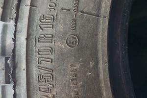 gomme Mitsubishi l200 245 70 16