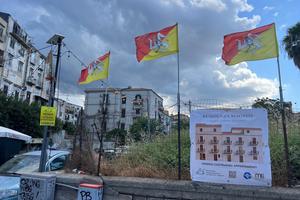 Residenza Magnisi locale commerciale mq. 152
