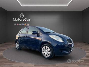 TOYOTA Yaris 1.0 5p.