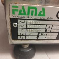 tritacarne mod 22 380 volt