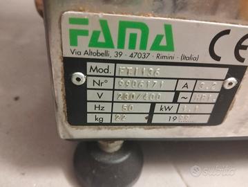 tritacarne mod 22 380 volt