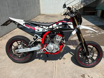 swm 125r