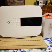 Router Adsl vodafone + chiavetta wifi con micro sd