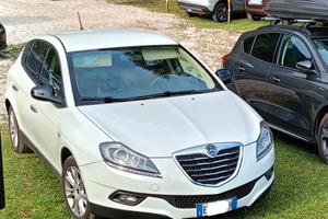 Lancia Delta 1.6 Multijet 120 CV ORO