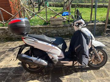 Kymco People 300Gt