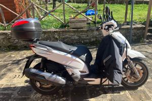 Kymco People 300Gt