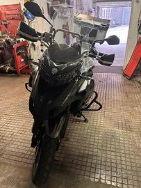Benelli trk 502x