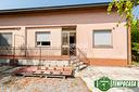 villa-bifamiliare-con-due-box-doppi