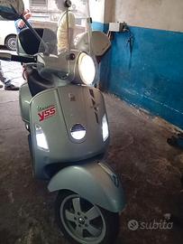 Scooter piaggio vespa