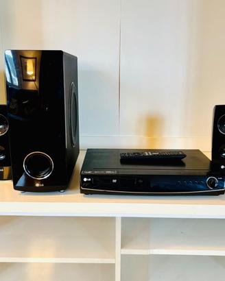 LG sistema home cinema 2.1 canali 400 W