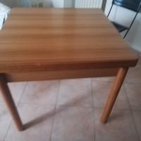 Tavolo 100x100 legno chiaro
