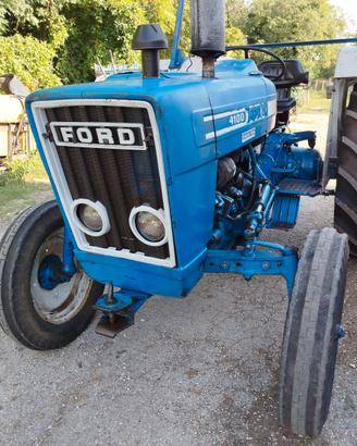 Trattore Ford 4100
