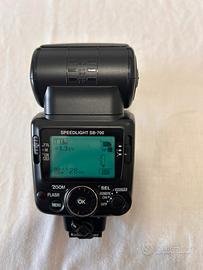 Flash Nikon SB-700