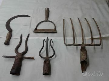 Forcone e attrezzi per barbabietole vecchi n'5