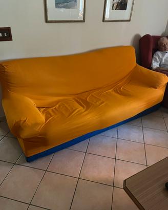 Divano 3 posti