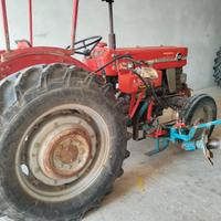 Trattore Massey Ferguson 155