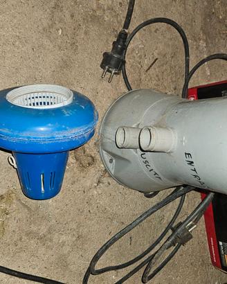 Pompa filtro piscina con retino e portacloro