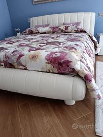 Letto matrimoniale 160x200 ecopelle bianco