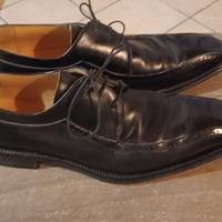 Scarpe pelle lucido