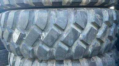 Gomme 14.00 R 20 GoodYear AT-2A 90%