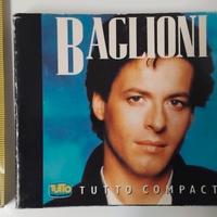 VECCHIO PICCOLO LIBRO CLAUDIO BAGLIONI  ANNI 80
