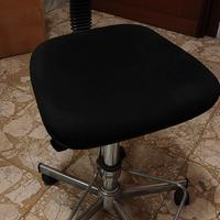 Sgabello ergonomico con rotelle 