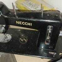 macchina da cucire vintage NECCHI