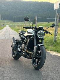 Husqvarna Vitpilen 701 A2