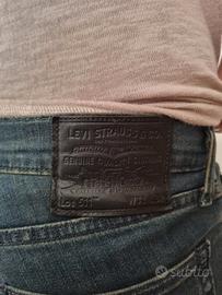 jeans Levis 511 blu