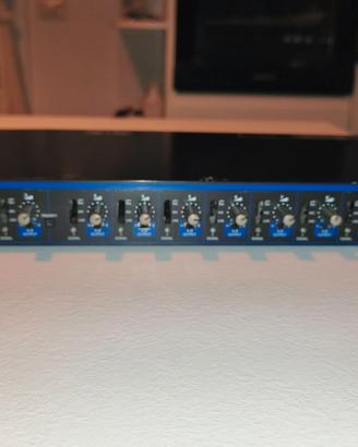 Preamplificatore RCF PR 4092 9 Ingressi / 2 Uscite