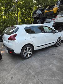 PEUGEOT 3008 DEL 2014 PER RICAMBI