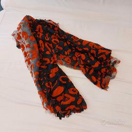 Alexander McQueen foulard estivo rosso griggio
