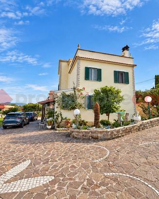 Villa o villino Aprilia [Cod. rif 3388512VRG]