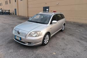 Toyota avensis 2000d4d