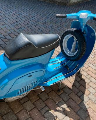 Vespa 50 special