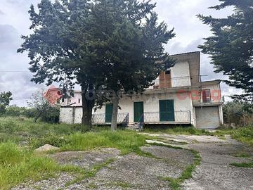 Villa bifamiliare Sessa Aurunca [V324VRG]