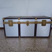 Baule Vintage Anni '50 | Metallo Dorato e Borchie