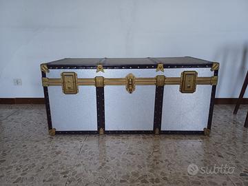 Baule Vintage Anni '50 | Metallo Dorato e Borchie