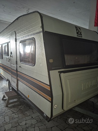 Roulotte Knaus Azur 450