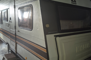 Roulotte Knaus Azur 450